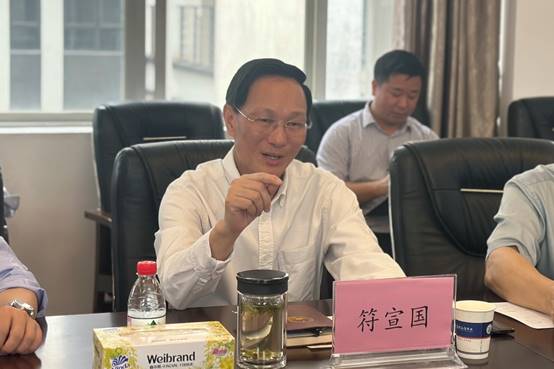 说明: J:\5.bibo必博(2022年11月始)\照片\【20230512】符宣国书记调研公司人才工作\精选\微信图片_20230515112754.jpg